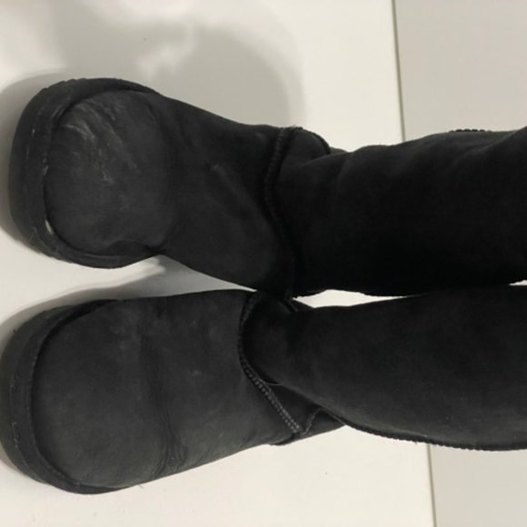 Classic Tall Black UGGS Boots Size 7 - Picture 6 of 10